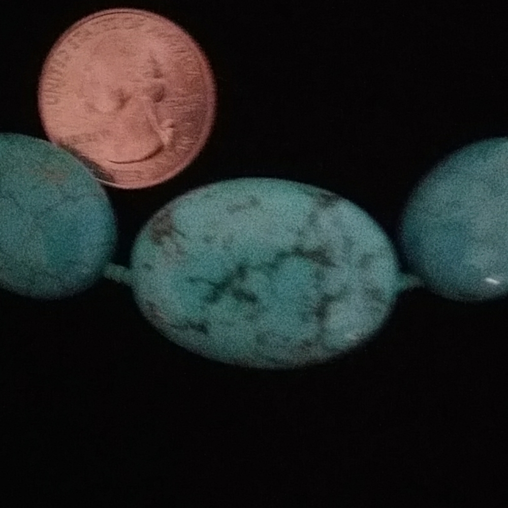Turquoise COMPOSIT Necklace - Picture 5 of 5